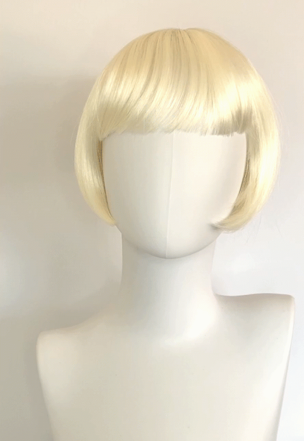 Blonde 1920s bob wig, short, Louise Brooks style: Agyness Fashion