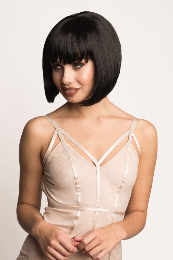 Black inverted bob wig: Chloe Online Sale