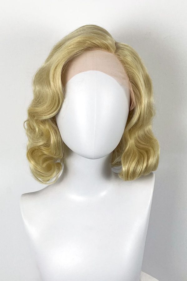 Blonde lacefront wig, pinup vintage style, mid length with finger waves: Della For Cheap