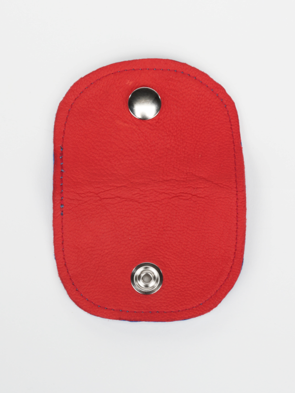 Bèl Mizik Earbud Holder, Road Rage Red Fashion