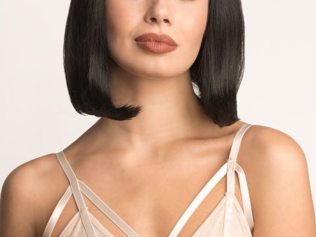 Black long bob wig with a short retro, rockabilly-style fringe: Beth Online