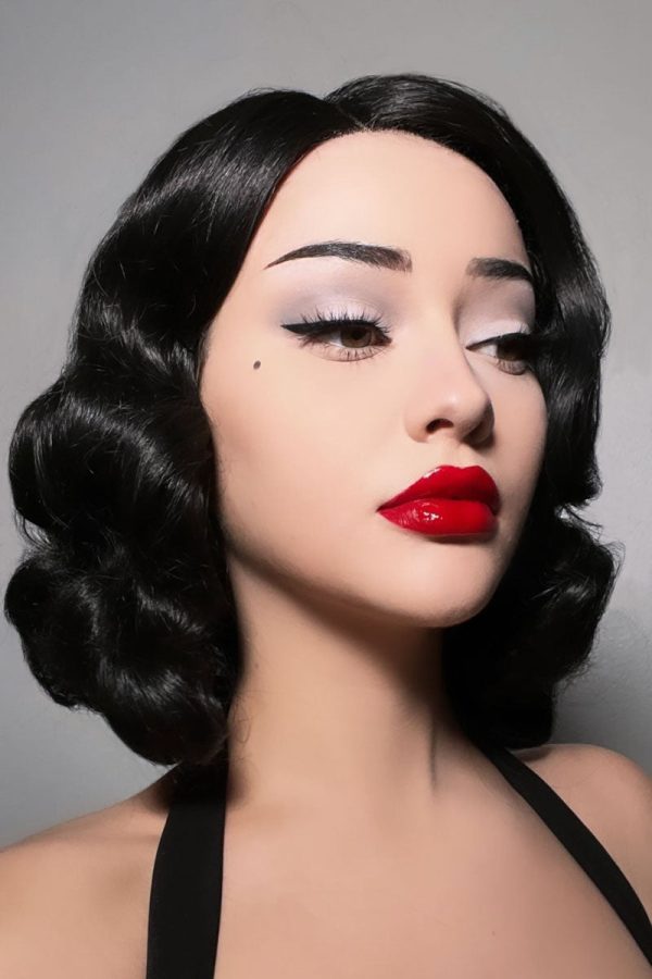 Black lacefront wig, pinup vintage style, mid length with finger waves: Etta Discount