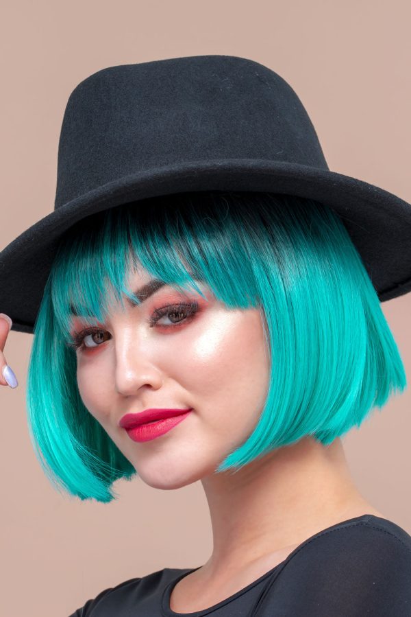 Bob wig, black ombre blending to turquoise blue: Amara Discount