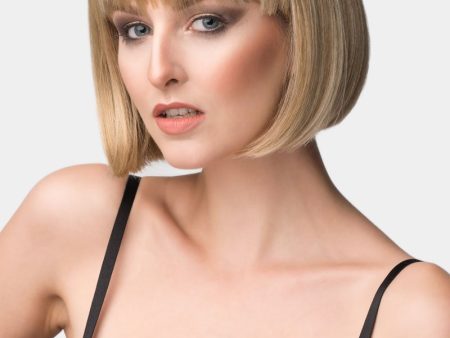 Blunt blonde bob wig with fringe: Gracie Discount