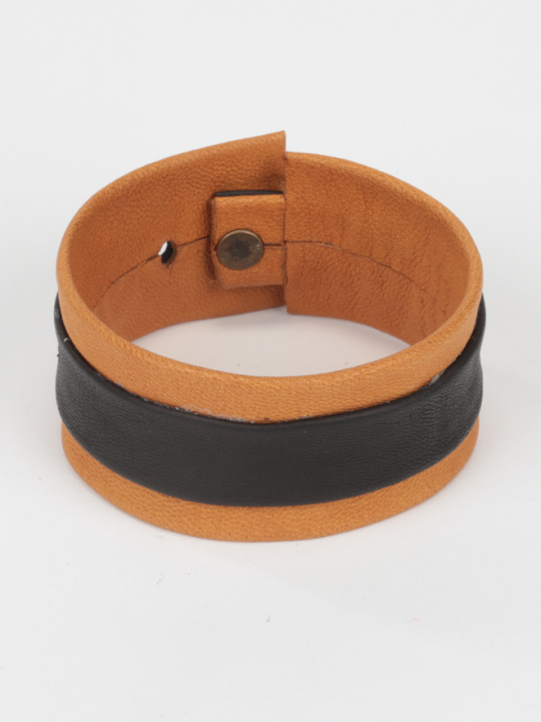 Leather and Tire cuff, Cognac Online now