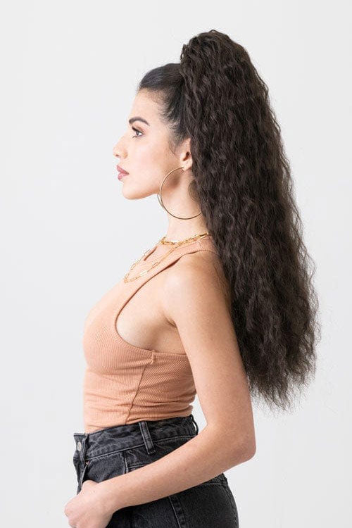 Extra long ponytail extension with long loose spirals: Kaia Online now