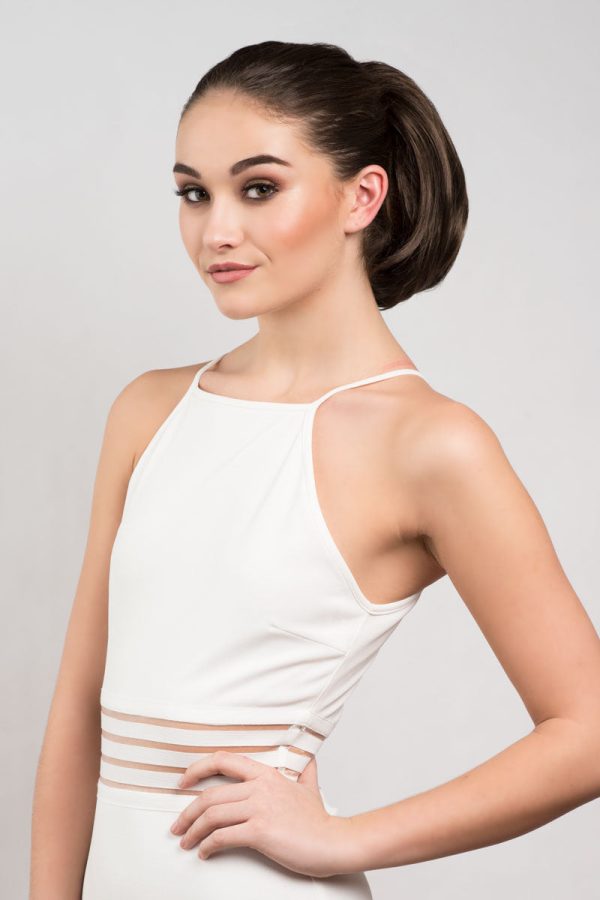 Short ponytail extension hairpiece, straight, full & bouncy: Tanaya Sale